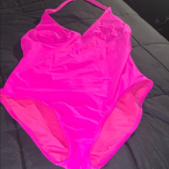 Bathing suit - Picture 1 of 4
